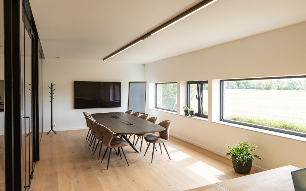 FarmForm - Interieur, Bowie's Boardroom