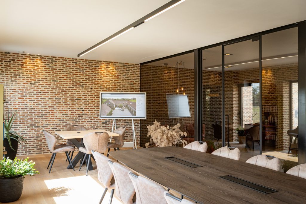 FarmForm - Interieur, Bowie's Boardroom